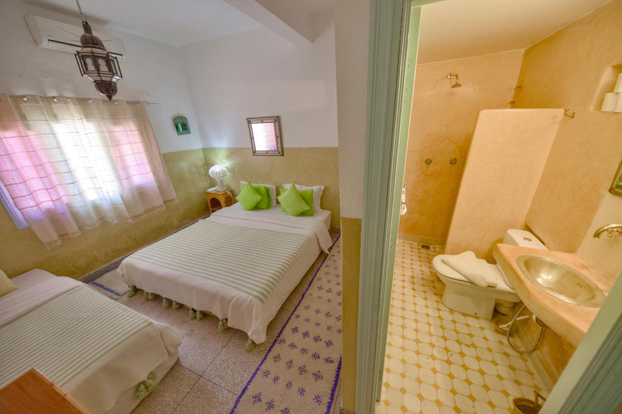 Maison D'Hotes Dar Farhana Tajda ภายนอก รูปภาพ