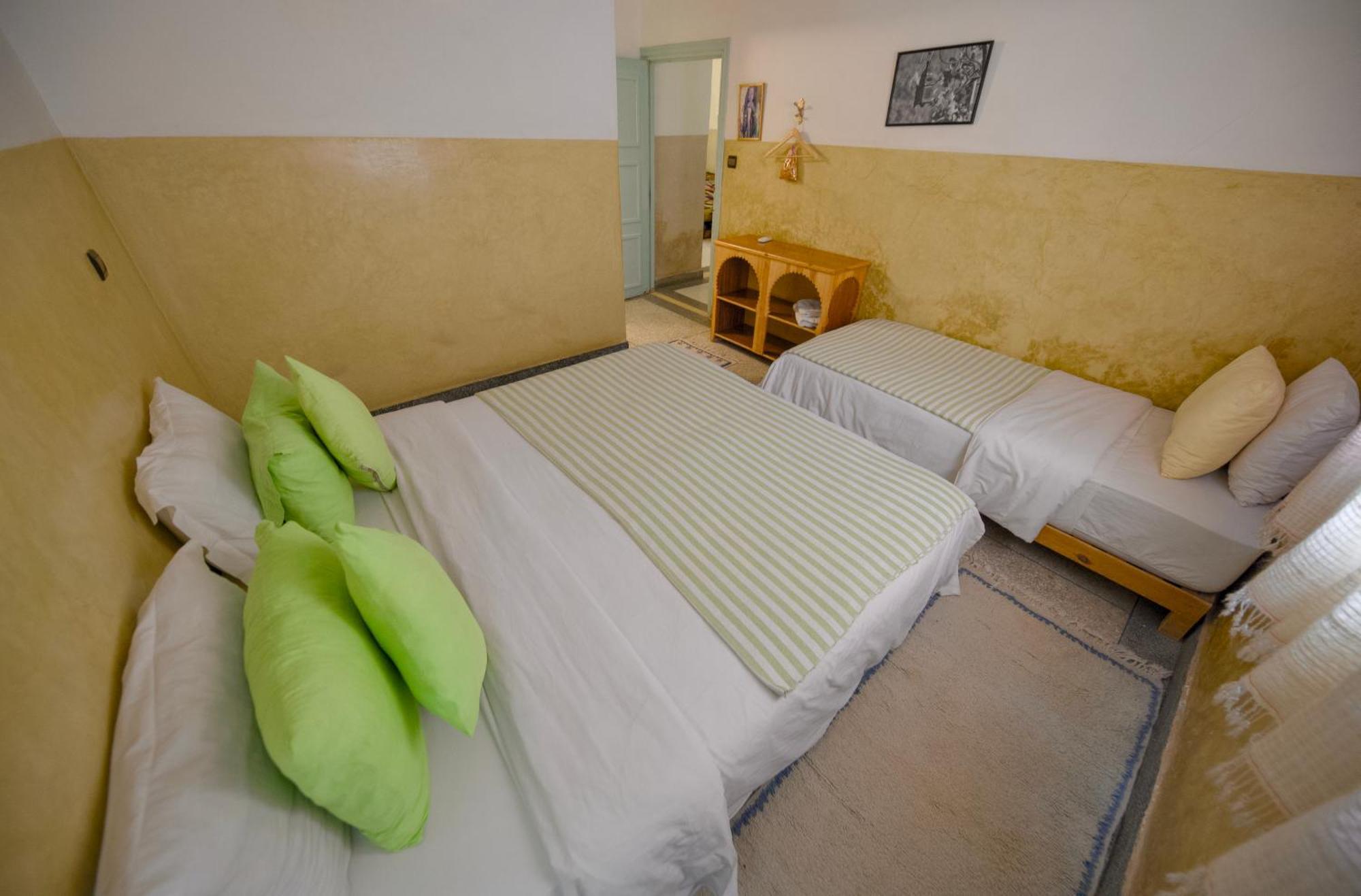 Maison D'Hotes Dar Farhana Tajda ภายนอก รูปภาพ