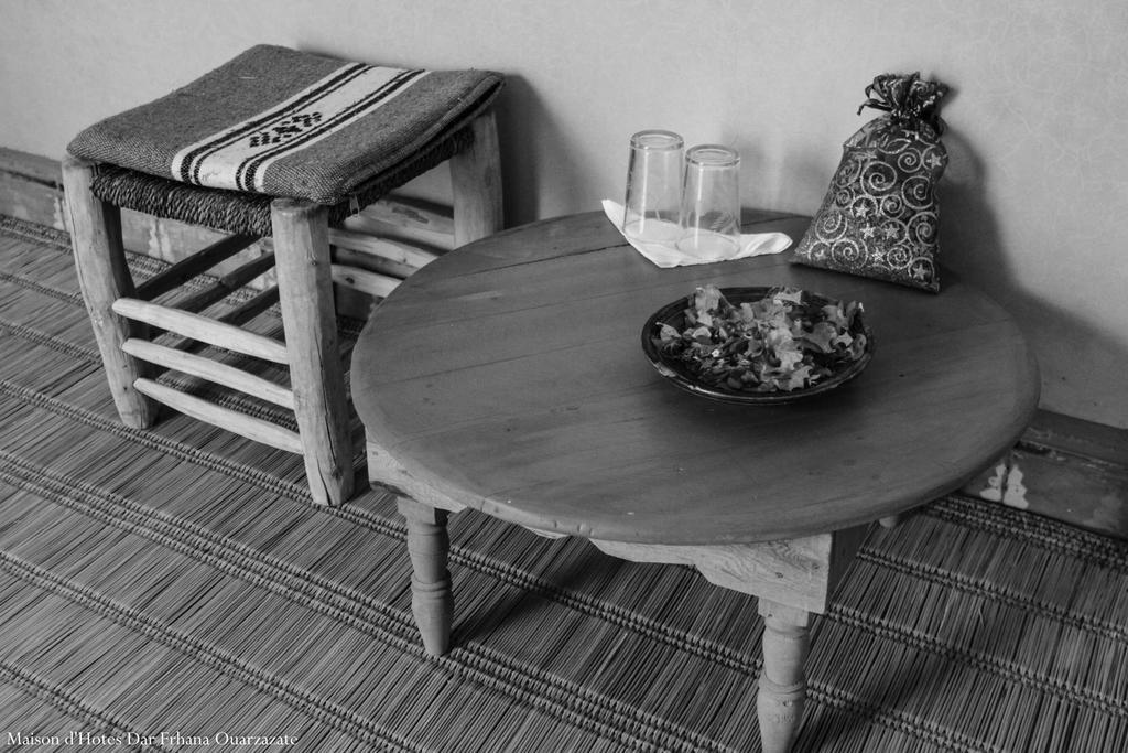 Maison D'Hotes Dar Farhana Tajda ภายนอก รูปภาพ